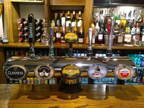 Hotel The Helyar Arms Yeovil Esterno foto